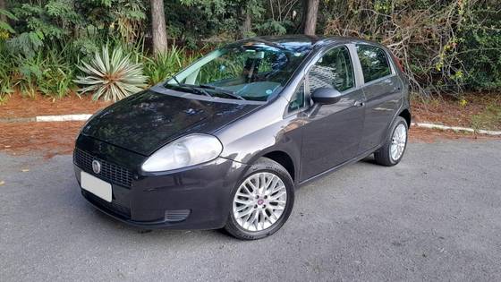 FIAT PUNTO 1.4 ATTRACTIVE 8V FLEX 4P MANUAL FIAT PUNTO 1.4 ATTRACTIVE 8V FLEX 4P MANUAL